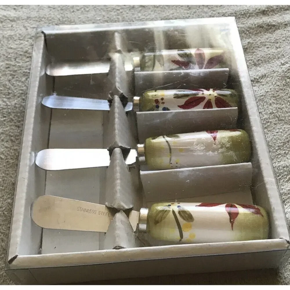 Holiday Corsica Cheese Spreader Set Poinsettia Pattern New In Box